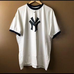 Men’s 2XL NIKE Ringer Tee.